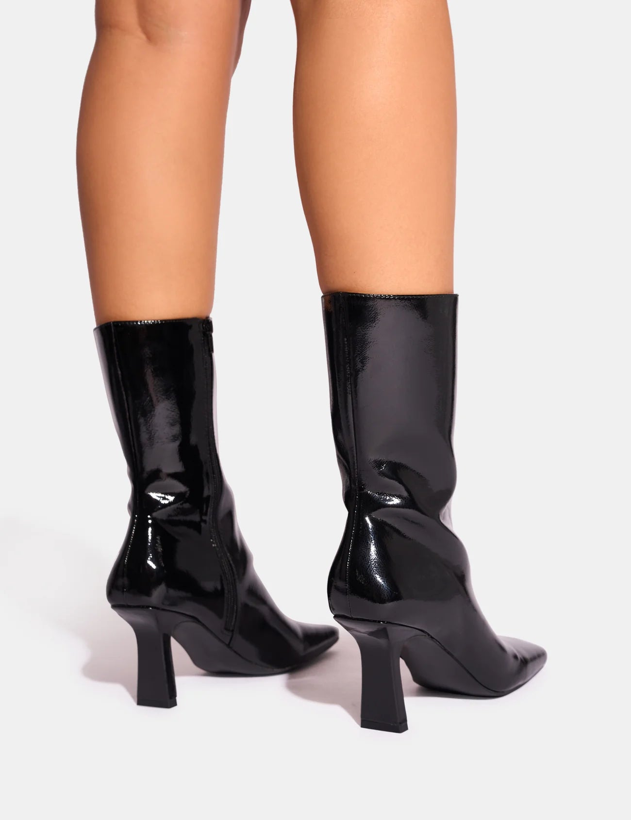 Midnight Edge: Fiction Black Square‑Toe Ankle Boots